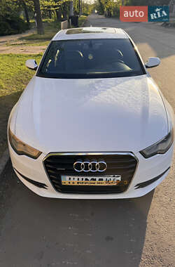 Седан Audi A6 2014 в 