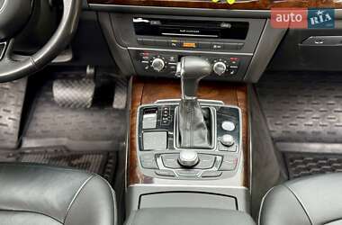 Седан Audi A6 2012 в 