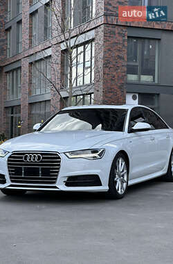 Седан Audi A6 2017 в Киеве