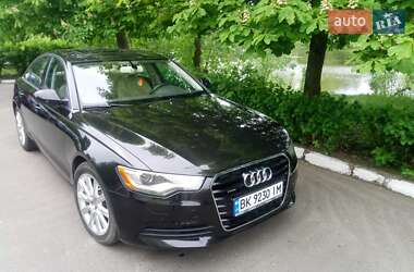 Седан Audi A6 2013 в 