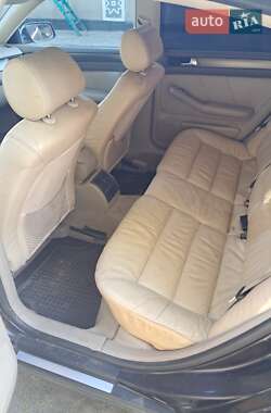 Седан Audi A6 2002 в 