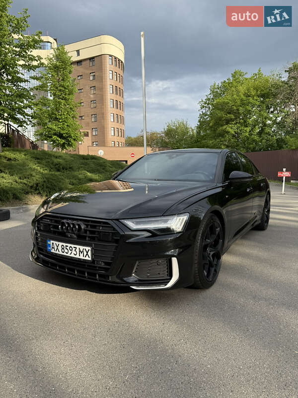 Седан Audi A6 2019 в 