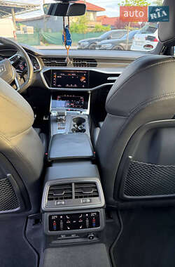 Седан Audi A6 2018 в 