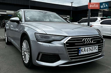 Седан Audi A6 2019 в 