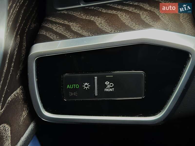 Седан Audi A6 2020 в Києві