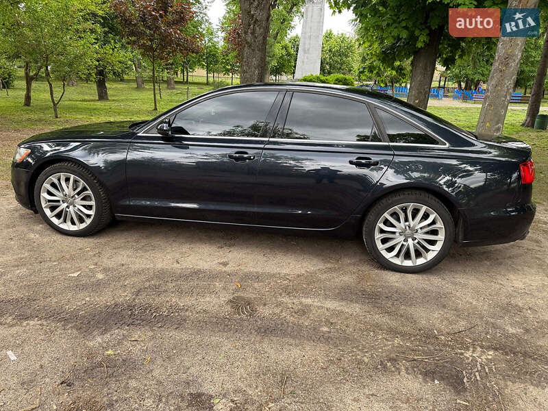 Седан Audi A6 2014 в Киеве