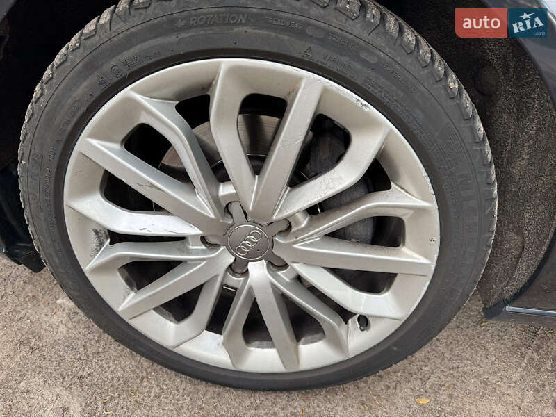 Седан Audi A6 2014 в Киеве