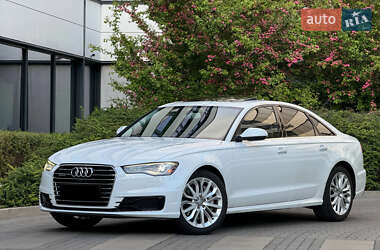 Седан Audi A6 2016 в 