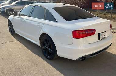Седан Audi A6 2014 в 
