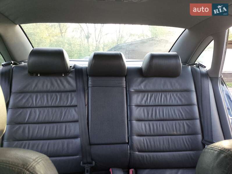 Седан Audi A6 2001 в Киеве