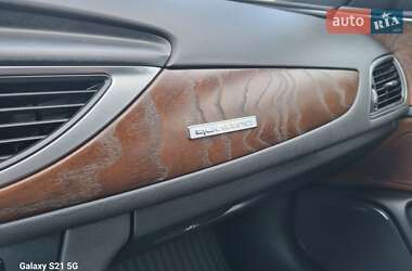 Седан Audi A6 2015 в 