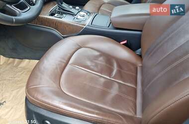 Седан Audi A6 2015 в 