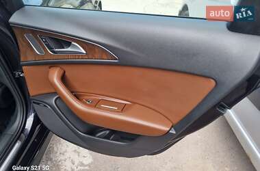 Седан Audi A6 2015 в 
