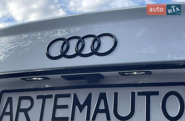 Седан Audi A6 2021 в 