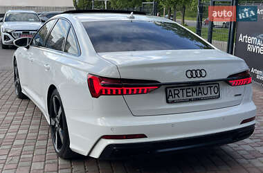 Седан Audi A6 2021 в 