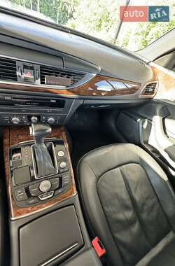Седан Audi A6 2013 в 