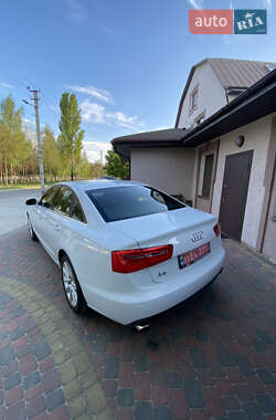 Седан Audi A6 2015 в 