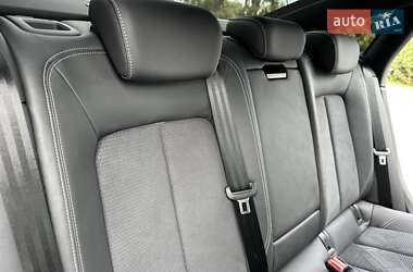 Седан Audi A6 2023 в 