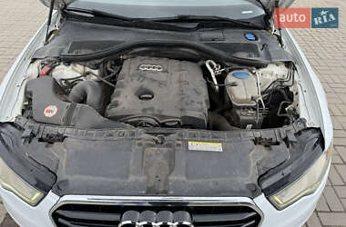 Седан Audi A6 2012 в 