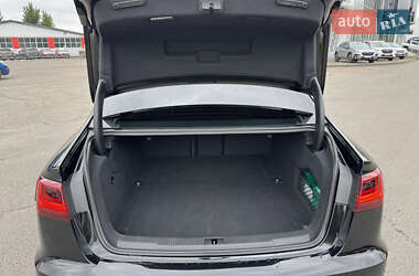 Седан Audi A6 2017 в 