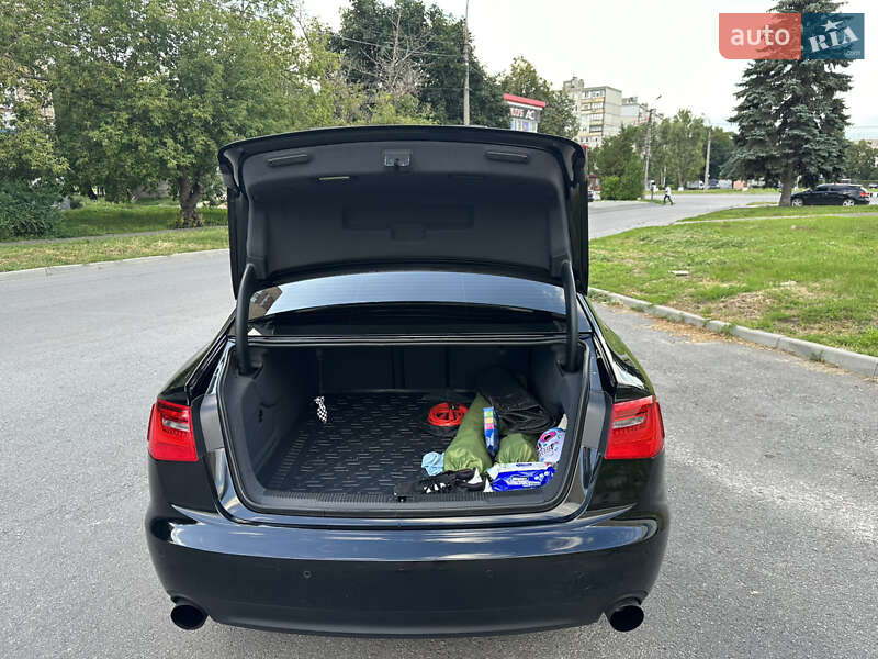 Седан Audi A6 2012 в Харькове