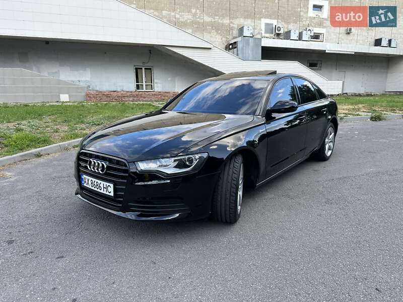 Седан Audi A6 2012 в Харькове