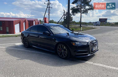 Седан Audi A6 2015 в 