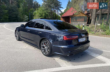 Седан Audi A6 2015 в 