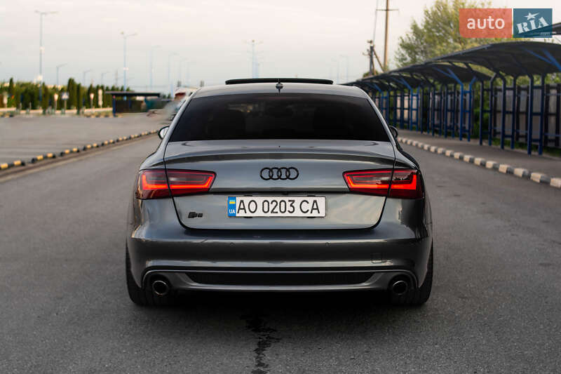 Седан Audi A6 2012 в Ужгороде