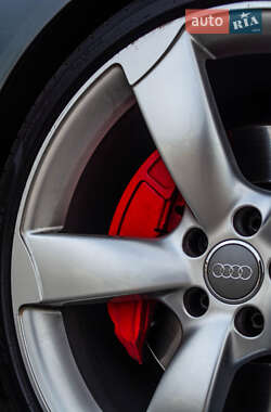 Седан Audi A6 2012 в 