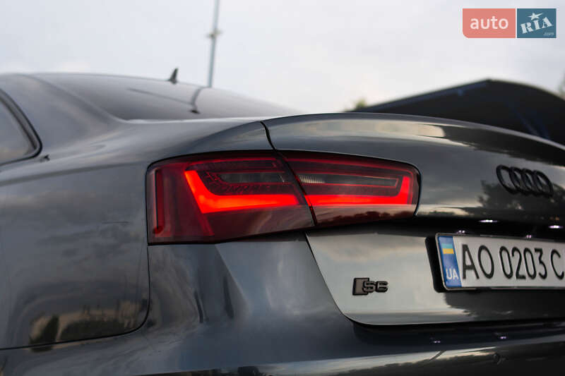 Седан Audi A6 2012 в Ужгороде