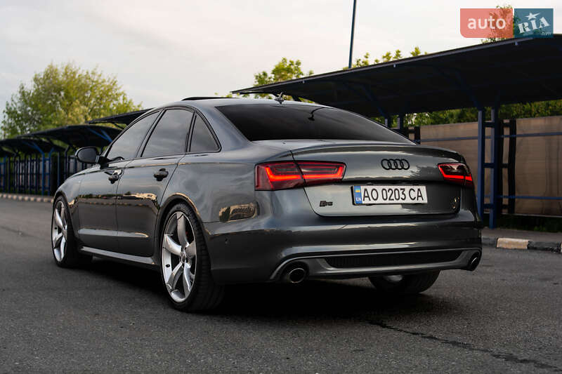 Седан Audi A6 2012 в Ужгороде