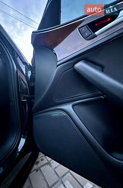 Седан Audi A6 2014 в 