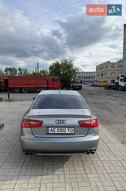 Седан Audi A6 2013 в 