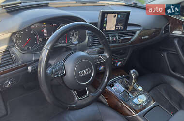 Седан Audi A6 2015 в 