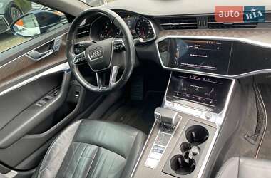Седан Audi A6 2019 в 