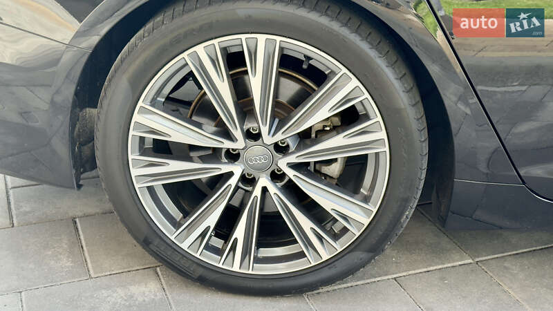 Седан Audi A6 2020 в Киеве