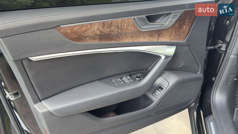 Седан Audi A6 2020 в Киеве