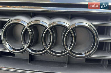 Седан Audi A6 2020 в 