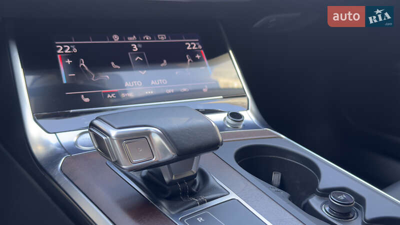 Седан Audi A6 2020 в Киеве