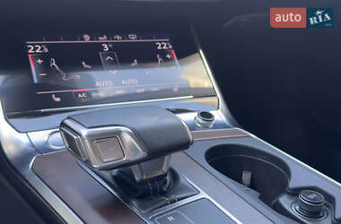 Седан Audi A6 2020 в 