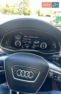 Седан Audi A6 2018 в 