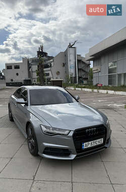 Седан Audi A6 2015 в 