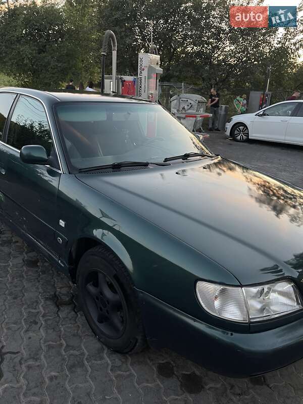 Седан Audi A6 1996 в Львові