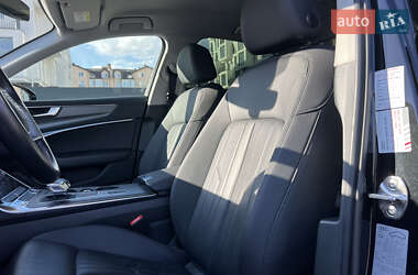 Седан Audi A6 2019 в 