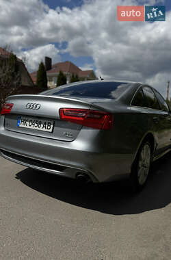 Седан Audi A6 2014 в 