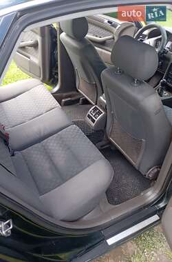 Седан Audi A6 2002 в 