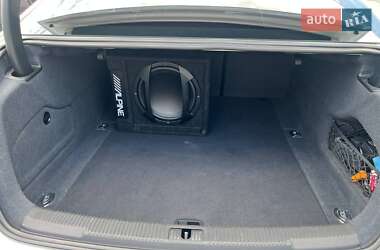 Седан Audi A6 2013 в 