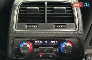 Седан Audi A6 2012 в 