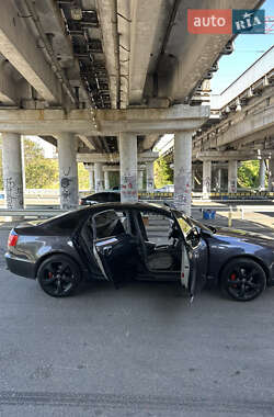 Седан Audi A6 2004 в 